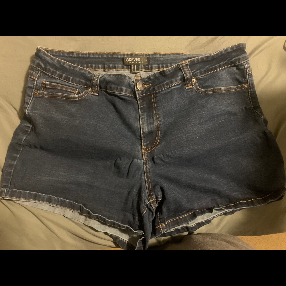 Forever 21 size 16 denim short